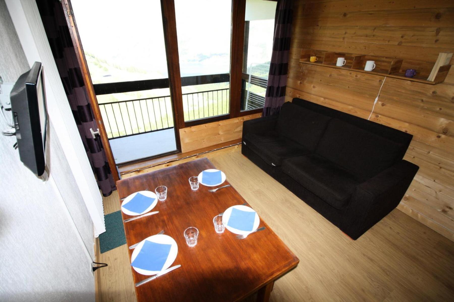 Club 1 - Renove, Chaleureux Mae-3601 Apartment *